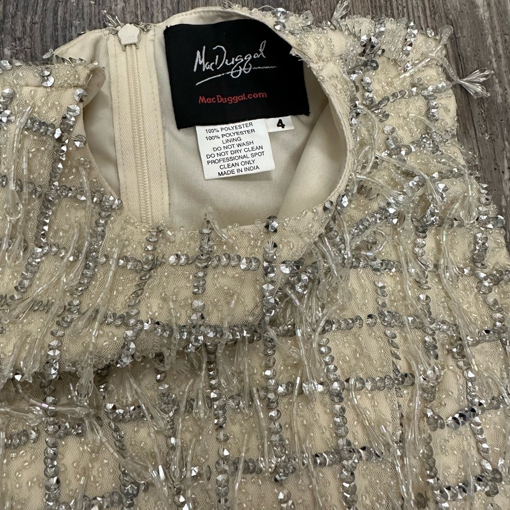 NWT Mac Duggal Beaded Fringe Sheath Midi Dress Size 4 - Picture 7 of 10
